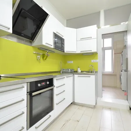 Apartmany Jizdarenska Karlovy Vary Exterior photo
