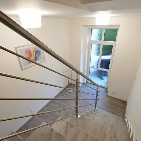 Apartmany Jizdarenska Karlovy Vary Exterior photo