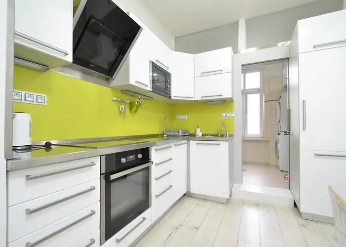 Apartmany Jizdarenska