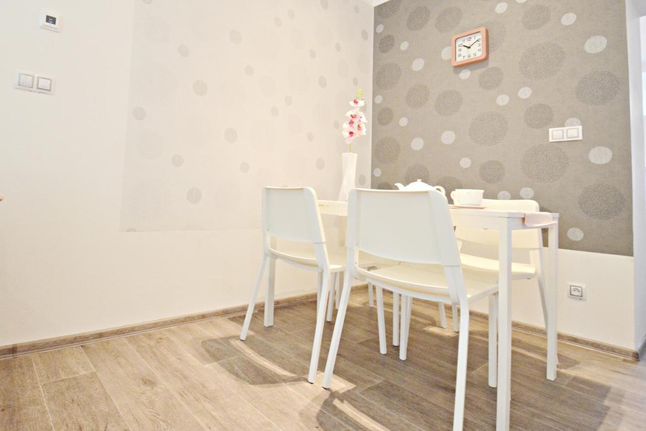 Apartment Jizdarenska *